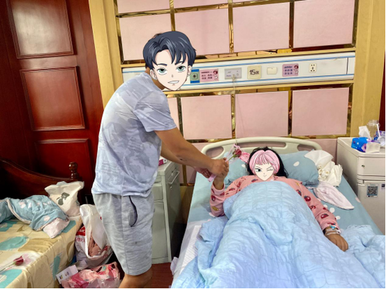 暖心！武漢仁愛醫院情人節送花送祝福