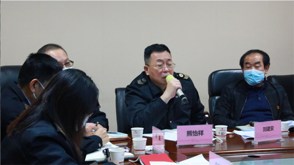 武漢市衛生計生執法督察總隊第三黨支部聯合武漢仁愛醫院黨支部開展主題黨日活動 !