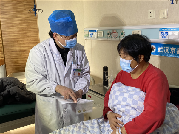 大胃王媽媽在京都結石醫院取出